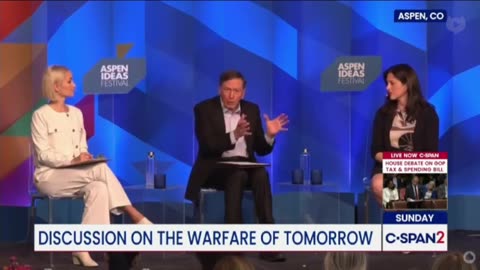 David Petraeus envisions high-powered microwave and laser ＂drone defense＂