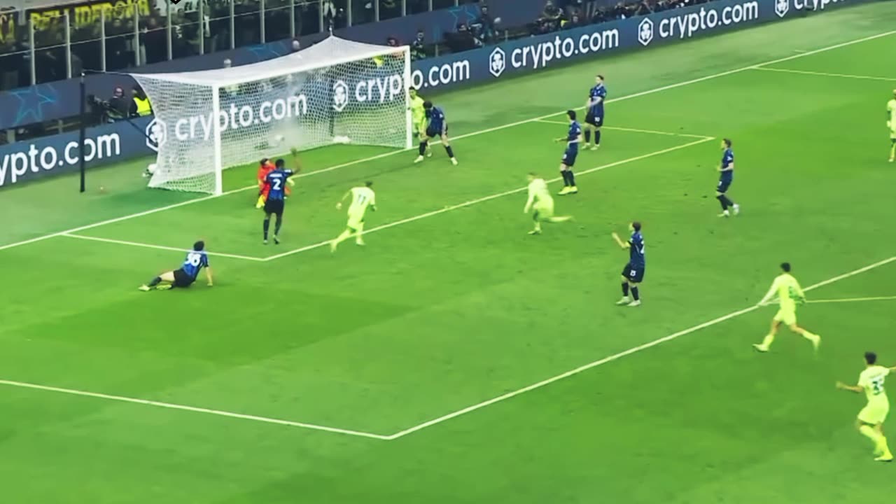 Raphinha Shines! Barcelona Goals vs Inter Milan | Champions League Thriller