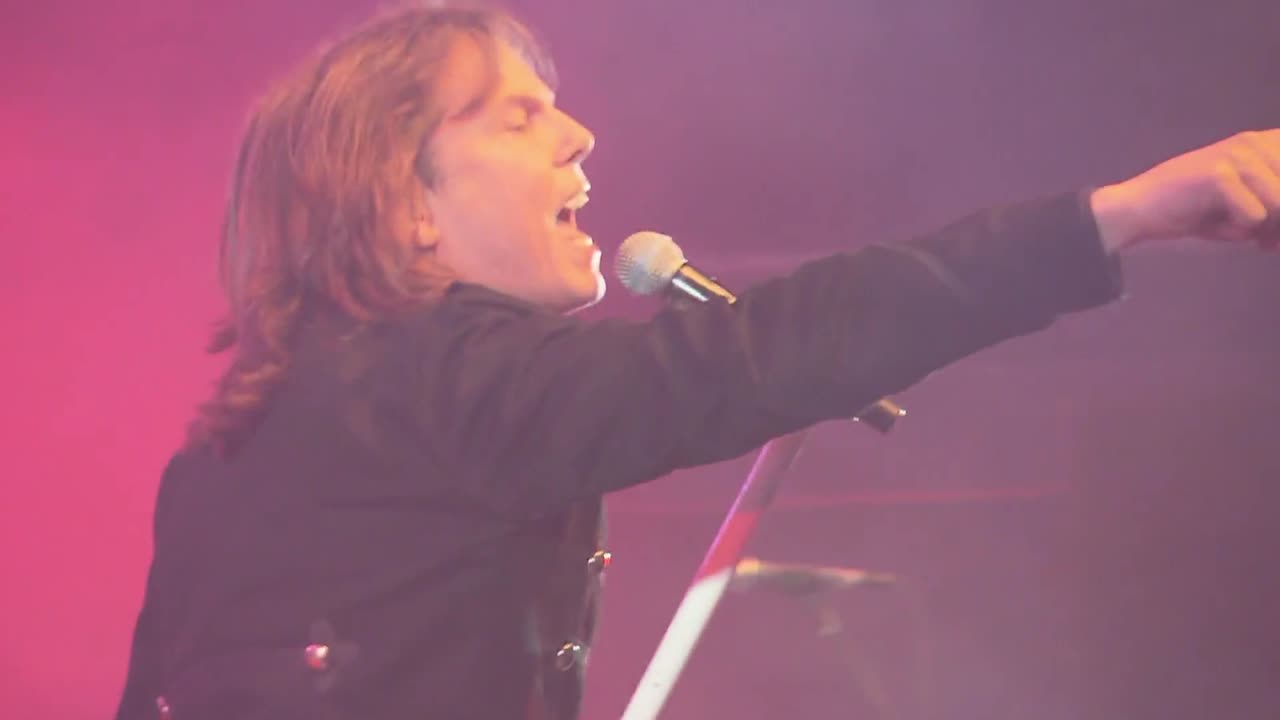 Last Look at Eden - Europe (live)