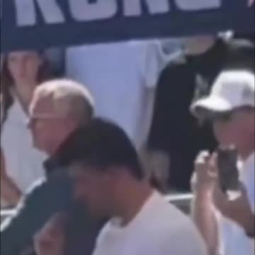 Fuzzy signals pitcher²