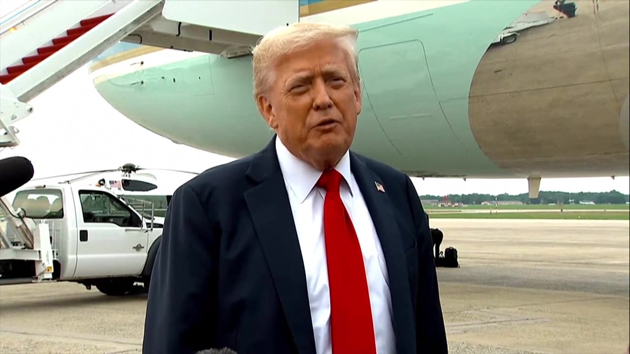 'He talks nice, but then BOMBS everybody!" | Trump's frustration with Putin intensifies