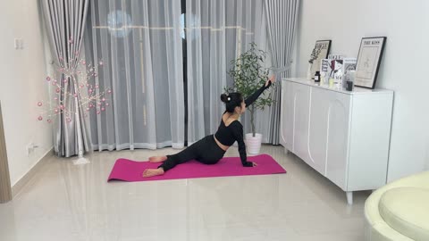 Sensual Yoga guide Super stretching Legs and back positions