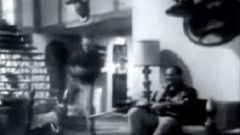 Commercial - L & M Cigarettes 1967 (Be a flavor grabber)