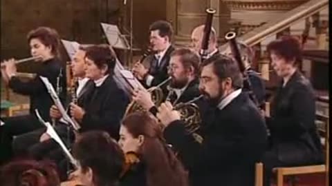 Mozart - Symphony No 40 in G minor K 550 - I Molto Allegro (2009) (1788)