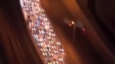 HOLY SHT 🚨 Thousands of people fleeing Tehran after Trump warns them to “evacuate immediately”