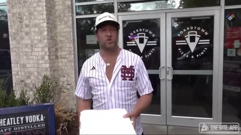 College Kid Screams Fuk The Jews To Dave Portnoy