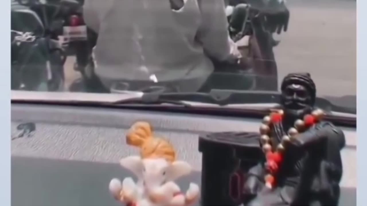 Mere dost paisa kahana nahin hota