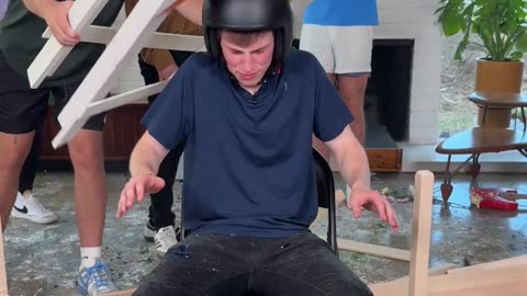 Extreme Helmet Game