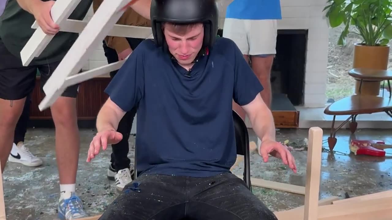 Extreme Helmet Game