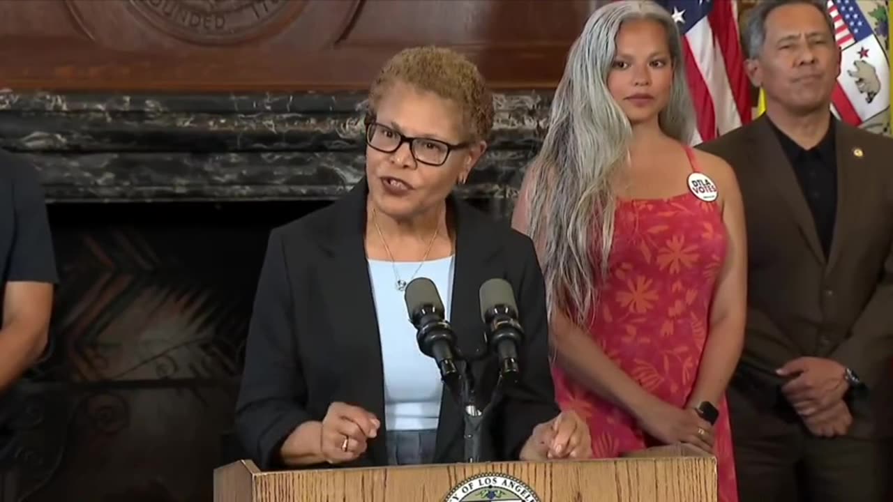 Communist LA Mayor Upset Senator called JOSE by VP Vance