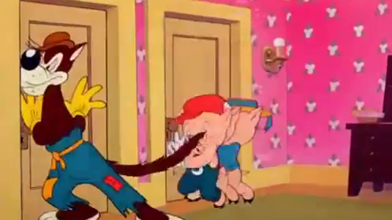 The Three Pigs in a Polka (1943)