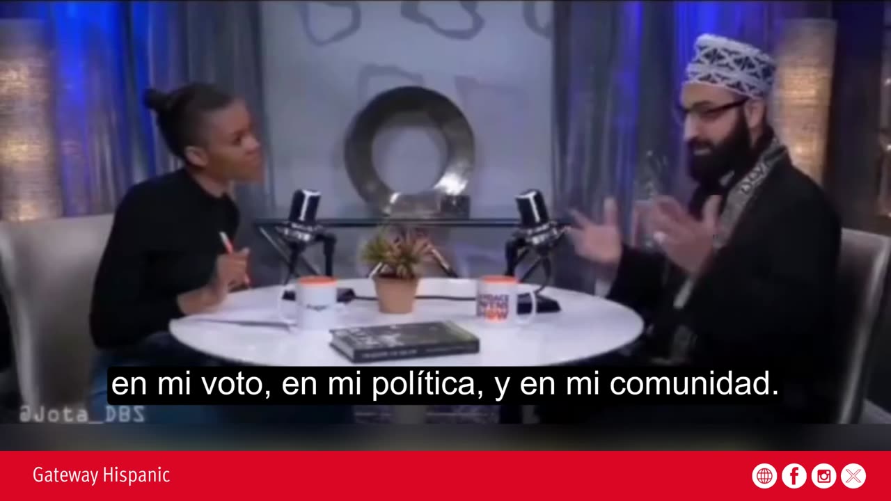 The Alliance Between Muslims and the Far Left