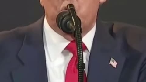 DJT takes questions at KennedyCenter 81325