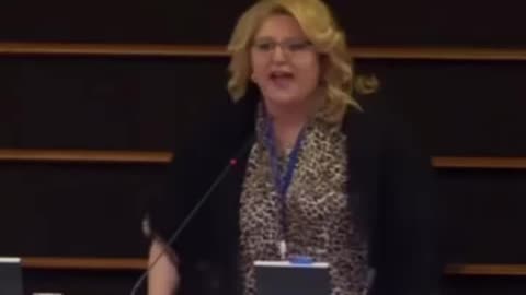 Diana Sosoaca in Parlamentul Eu - Despre suveranitatea Romaniei