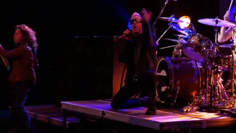 Decadence Dance - Extreme (live)