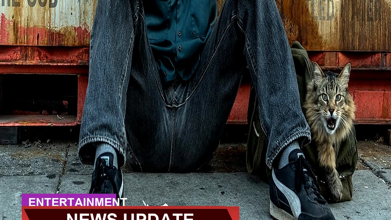 Caught Stealing Review Austin Butler Plays a Re