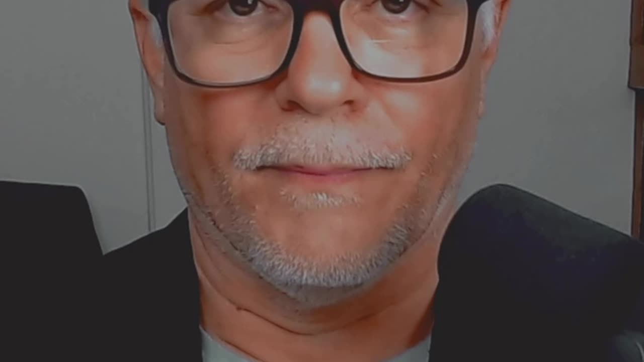 DEDICADO A MELANIJA KANAVS TRUMP AND ALL FAMILY OF IMMIGRANTS