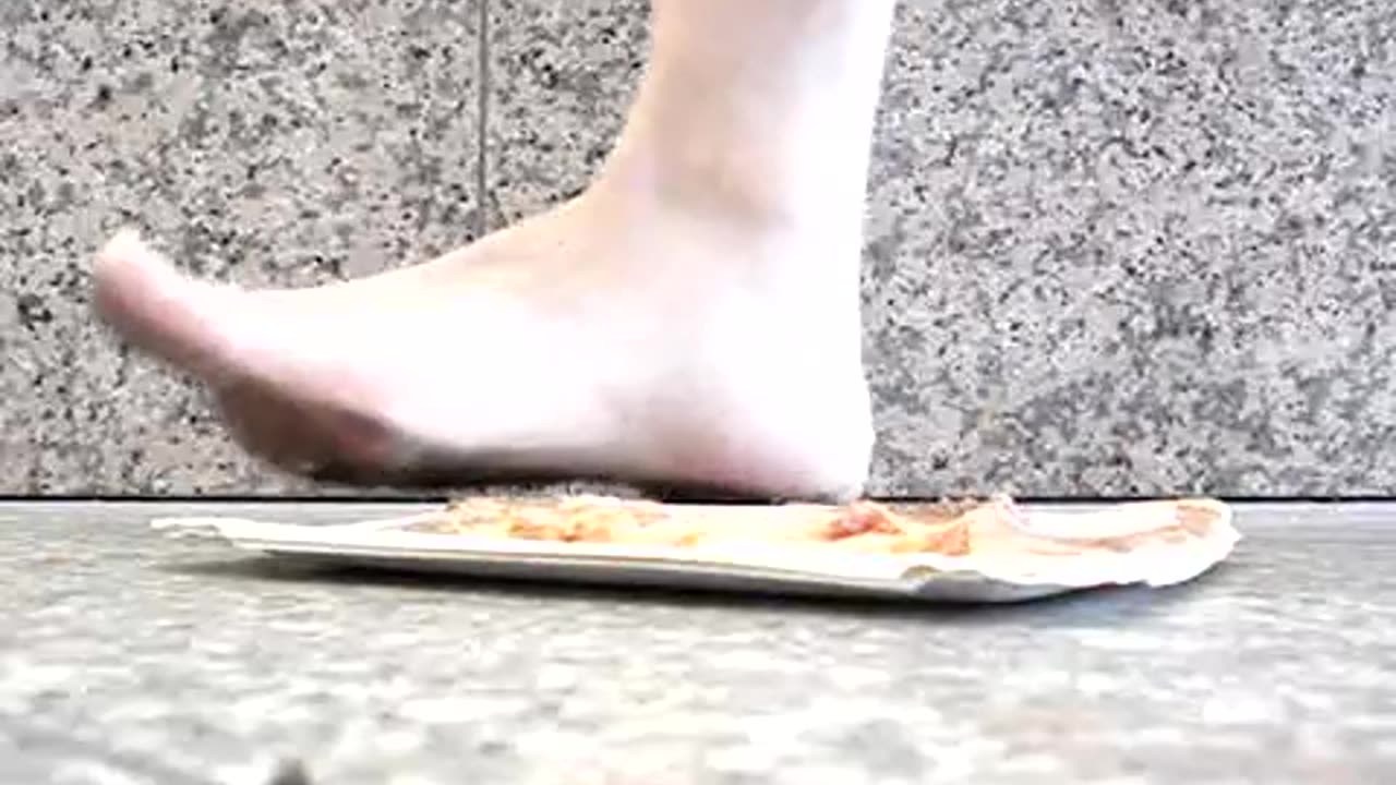 Barefoot Pizza Crush - Male Content