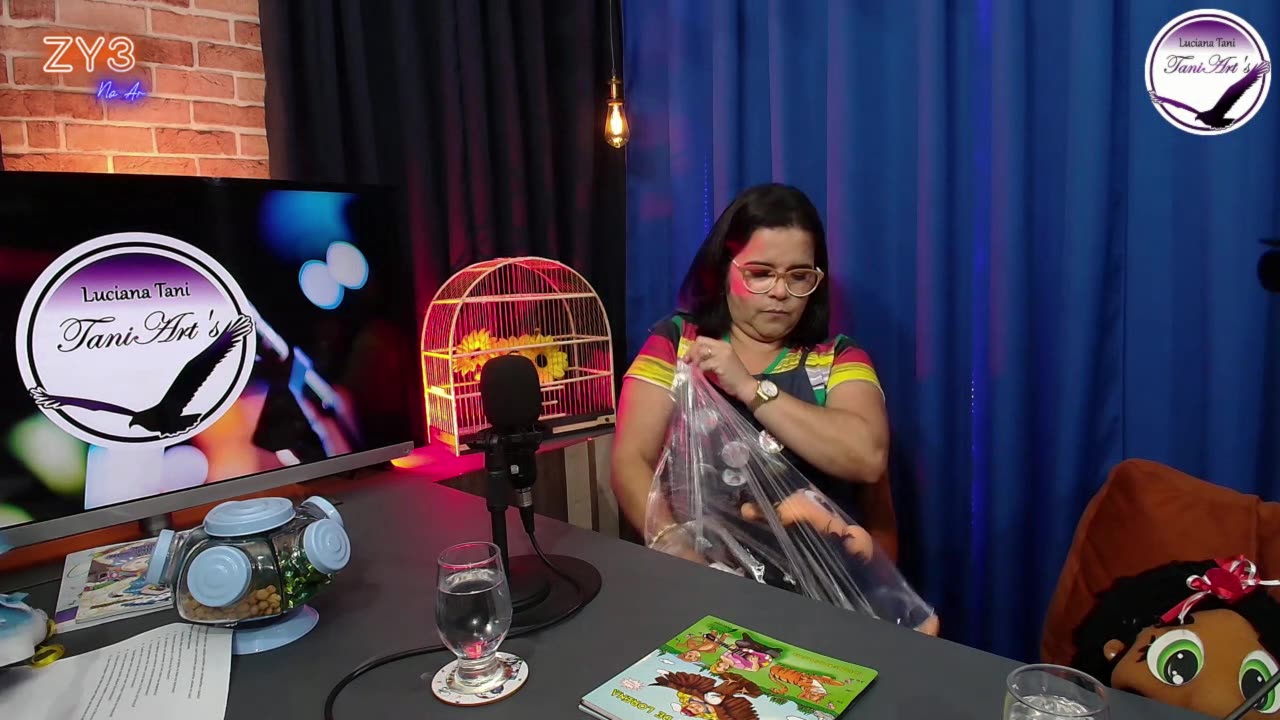 A arte em bonecos de espuma │ Tia Fatinha