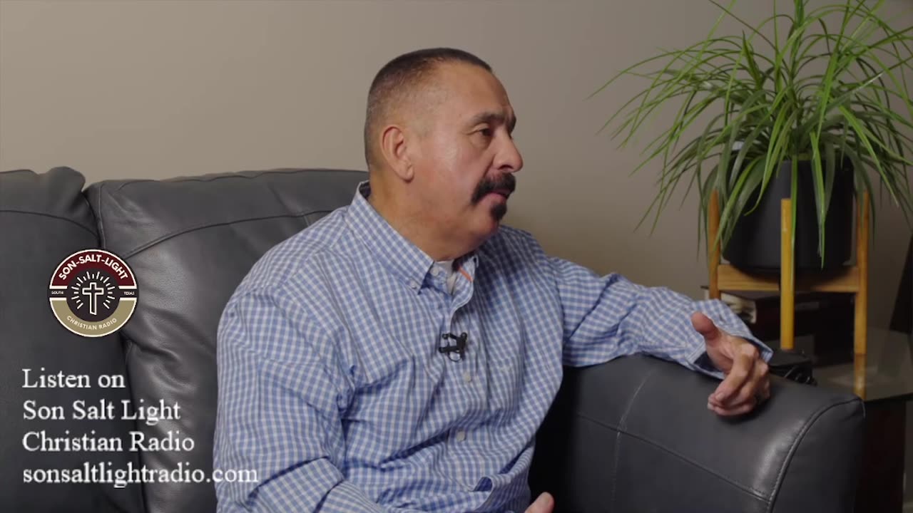 Listen to Son Salt Light Christian Radio in South Texas and Beyond