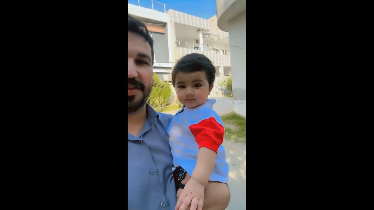 ira Fatima with father