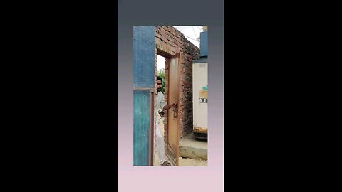 कौन हो तुम