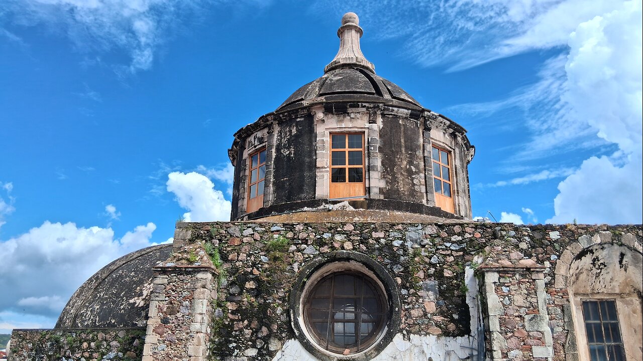 EC CONVENTO & SANTA PRISCA CHURCHES