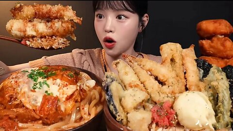 Gourmet fried pork cutlet, udon noodles, beef tendon, boneless fried chicken!