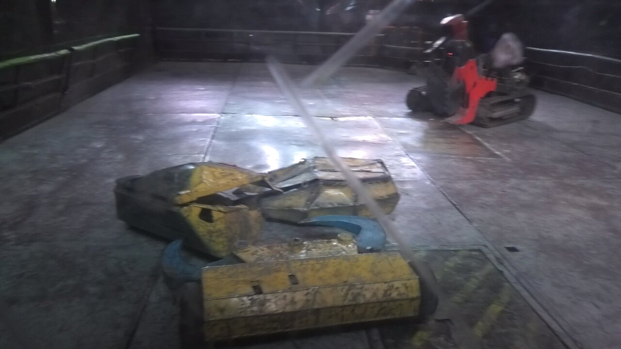 Extreme Robots Doncaster 2025: Sunday V.I.P Fight 2