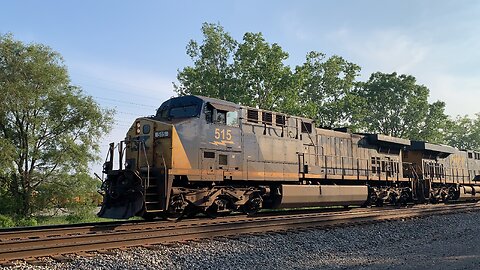 CSX Priority Train led by YN 2 515 and 714