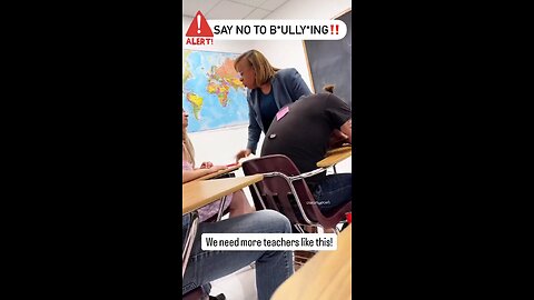 teach defends bullied kid