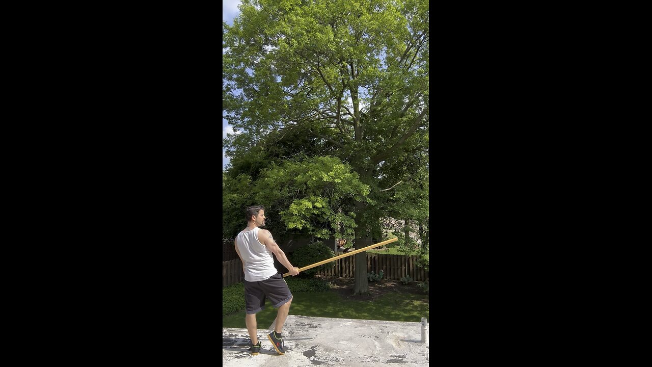 Rooftop Kwan! #yeshua #jesus #wingchun #kungfu #vingtsun #gungfu #feiyue #kwan #pole