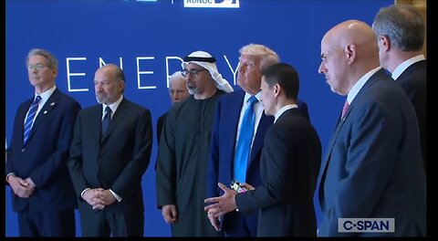 President Trump Tours U.S.-UAE Investment Exhibit