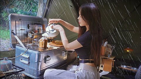 After getting drenched in rain while setting up the tent, we had some warm tteokbokki soup