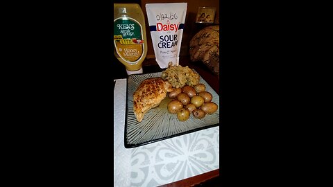 Eating Tyson Boneless Skinless Chicken Breasts, Dbn, MI, 1/4/26