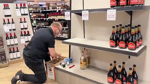 "Canadians Remove US-Made Products from Shelves in Response to Tariffs"