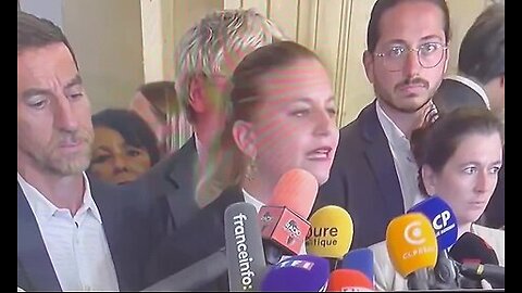 Die französische Regierung bricht zusammen.