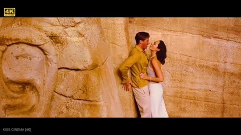 Hollywood Kisses 4K --Death on the Nile -Movie Kisses -- Movie Kiss Scenes