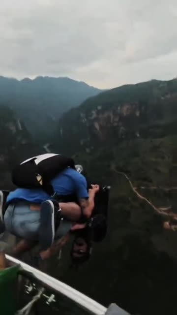 Splitty and a Skoolie in China Part 6