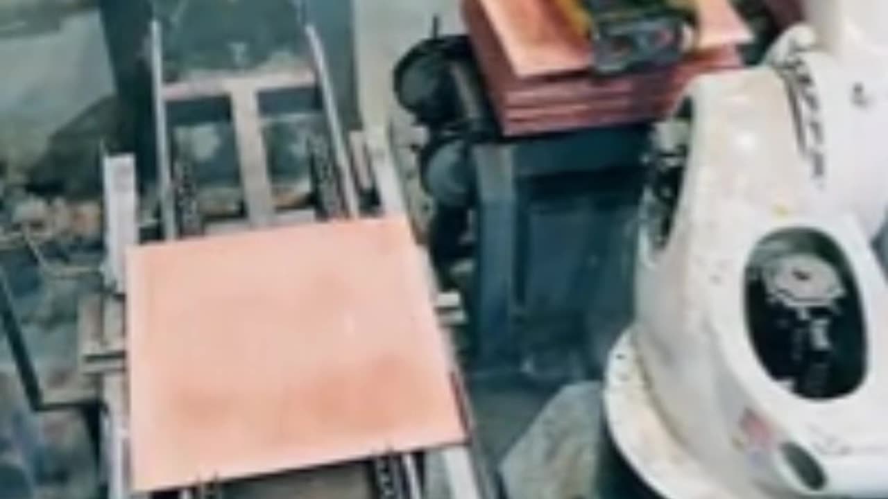 how a smartphone is made
