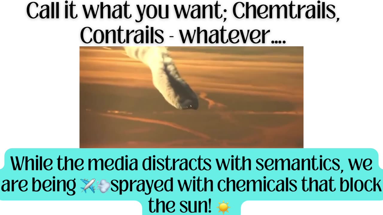 Watch a Passenger Plane Leaving Behind a Huge Chemtrail