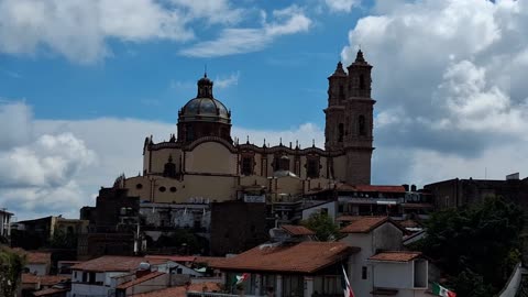 EC CONVENTO & SANTA PRISCA CHURCHES