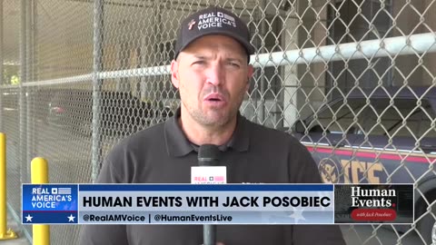 BREAKING IN HOUSTON: 2 DAY OPERATION, 260 ILLEGALS PICKED UP, NGO'S BARRICADING ILLEGALS