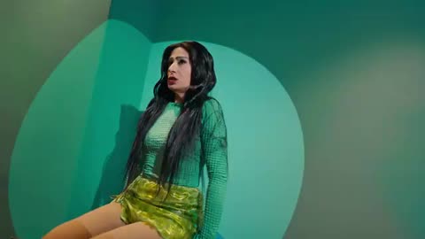 Yıldız Tilbe - BiSelfie (V2)