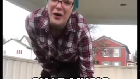 SHE/IT GOT HIT IN THE NON BINARIES
