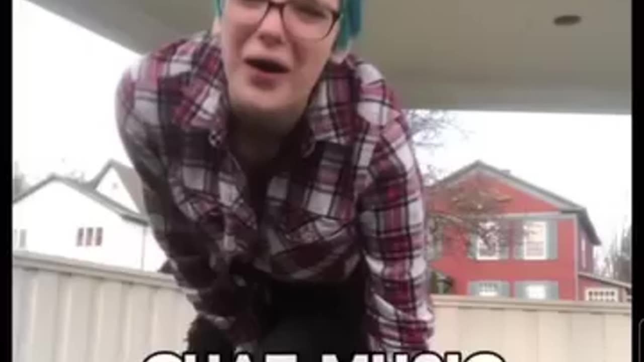 SHE/IT GOT HIT IN THE NON BINARIES