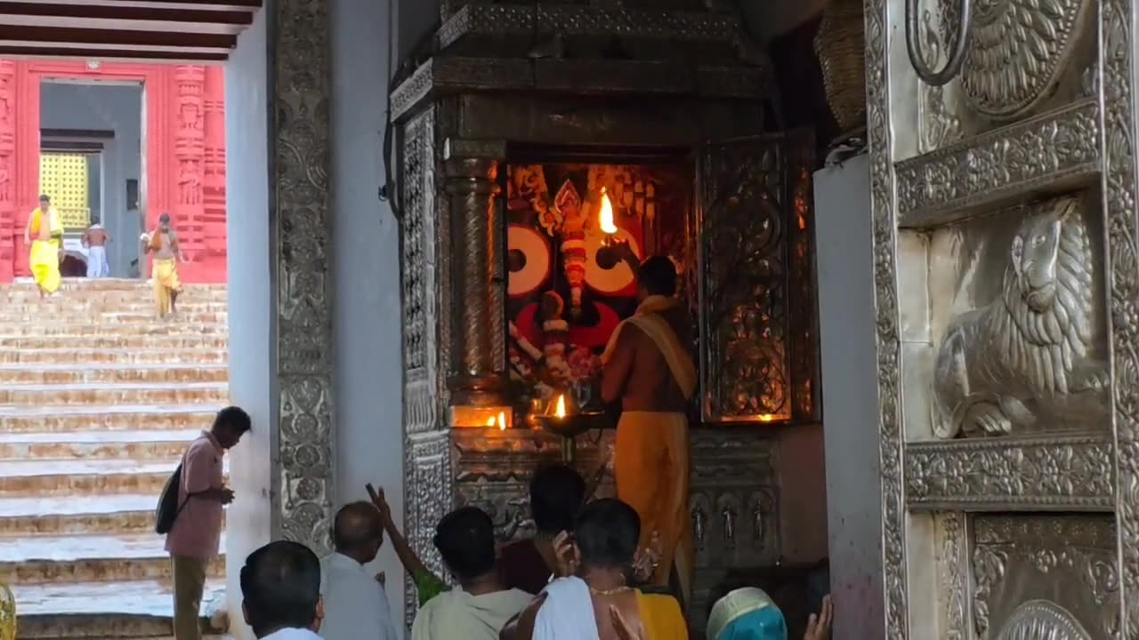 Puri Jagannath temple ସିଂହଦ୍ୱାର ଫିଟା ନୀତି ଭିତରଛ ମହାପାତ୍ର ଙ୍କ ଦ୍ୱାରା, ଜୟ ଜଗନ୍ନାଥ, July 2025