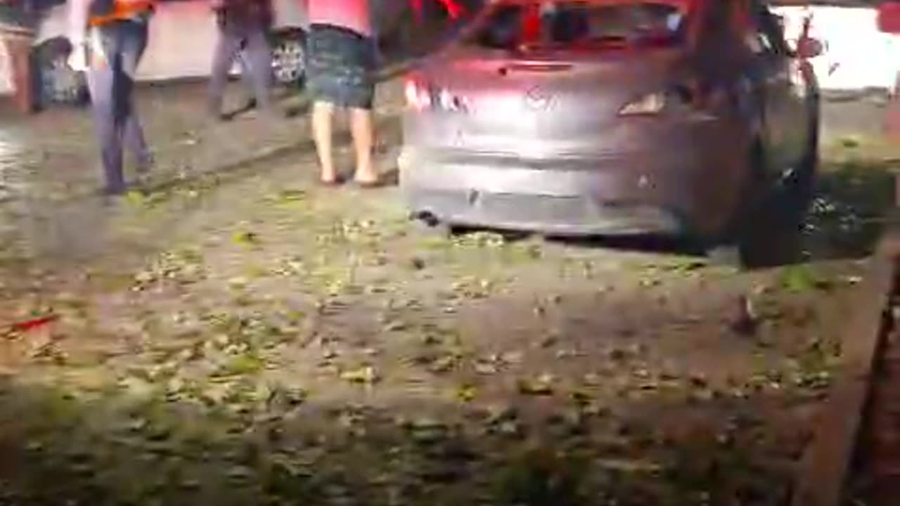 A barrage of ten rockets was fired by Hamas from the Gaza Strip at the Ashdod