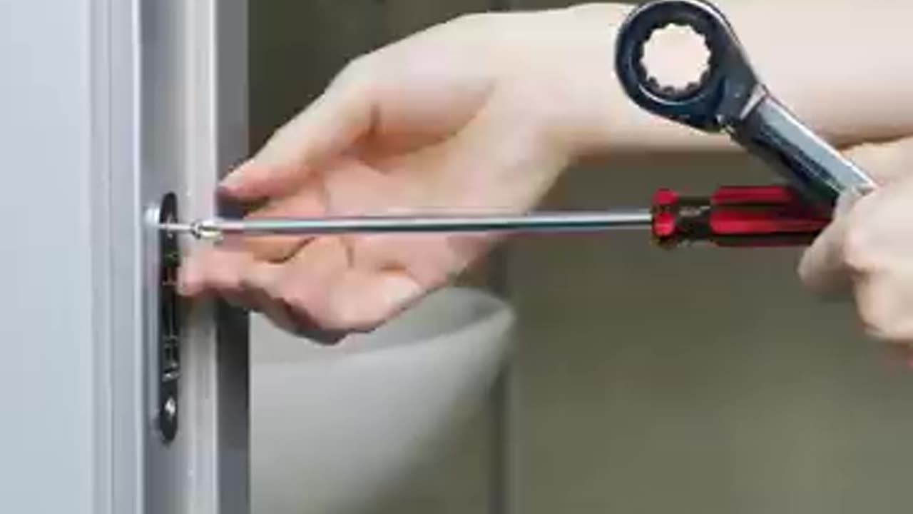 20 REPAIR HACKS YOU SHOULD KNOW