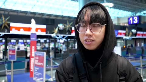 Taiwan travelers keep plans despite Chinese military drills